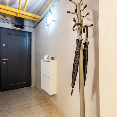 Modern -